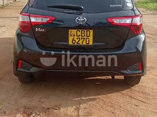 Toyota Vitz 2017 photo 5