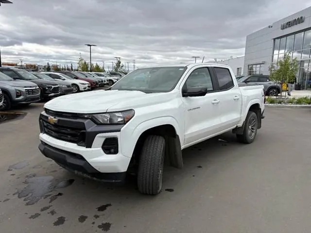 Chevrolet Colorado 2023 photo 3