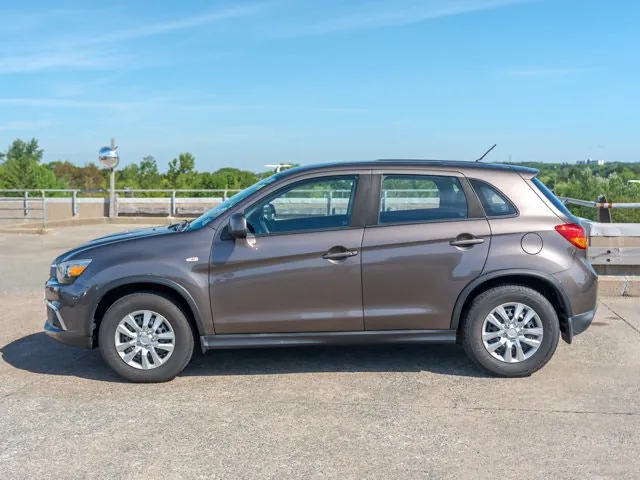 Mitsubishi Rvr 2016 photo 2