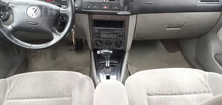 Volkswagen Bora 2000 photo 3