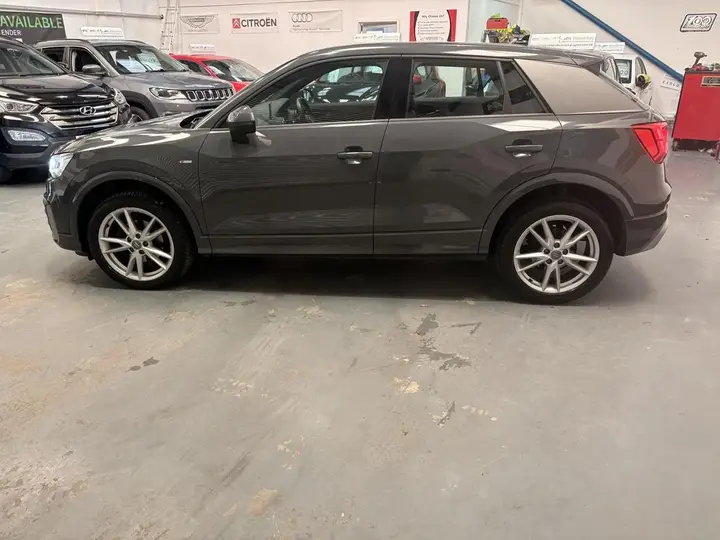 Audi Q2 2019 photo 4