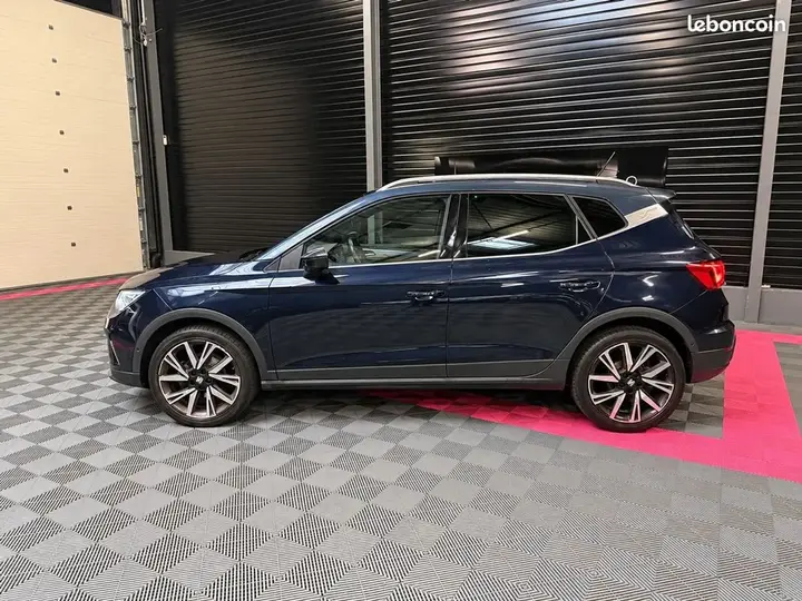 Seat Arona 2022 photo 2