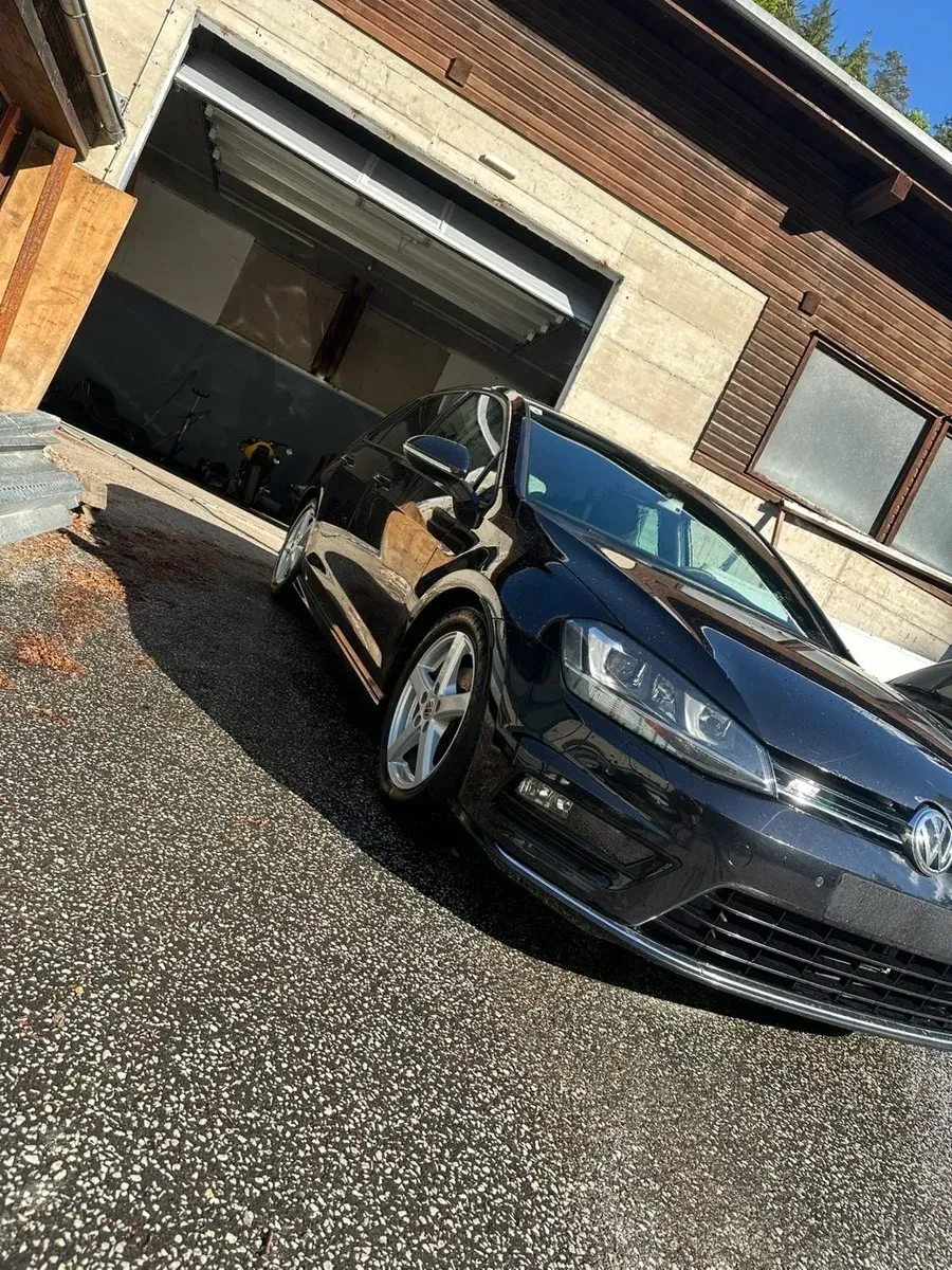 Volkswagen Golf 2014 photo 2