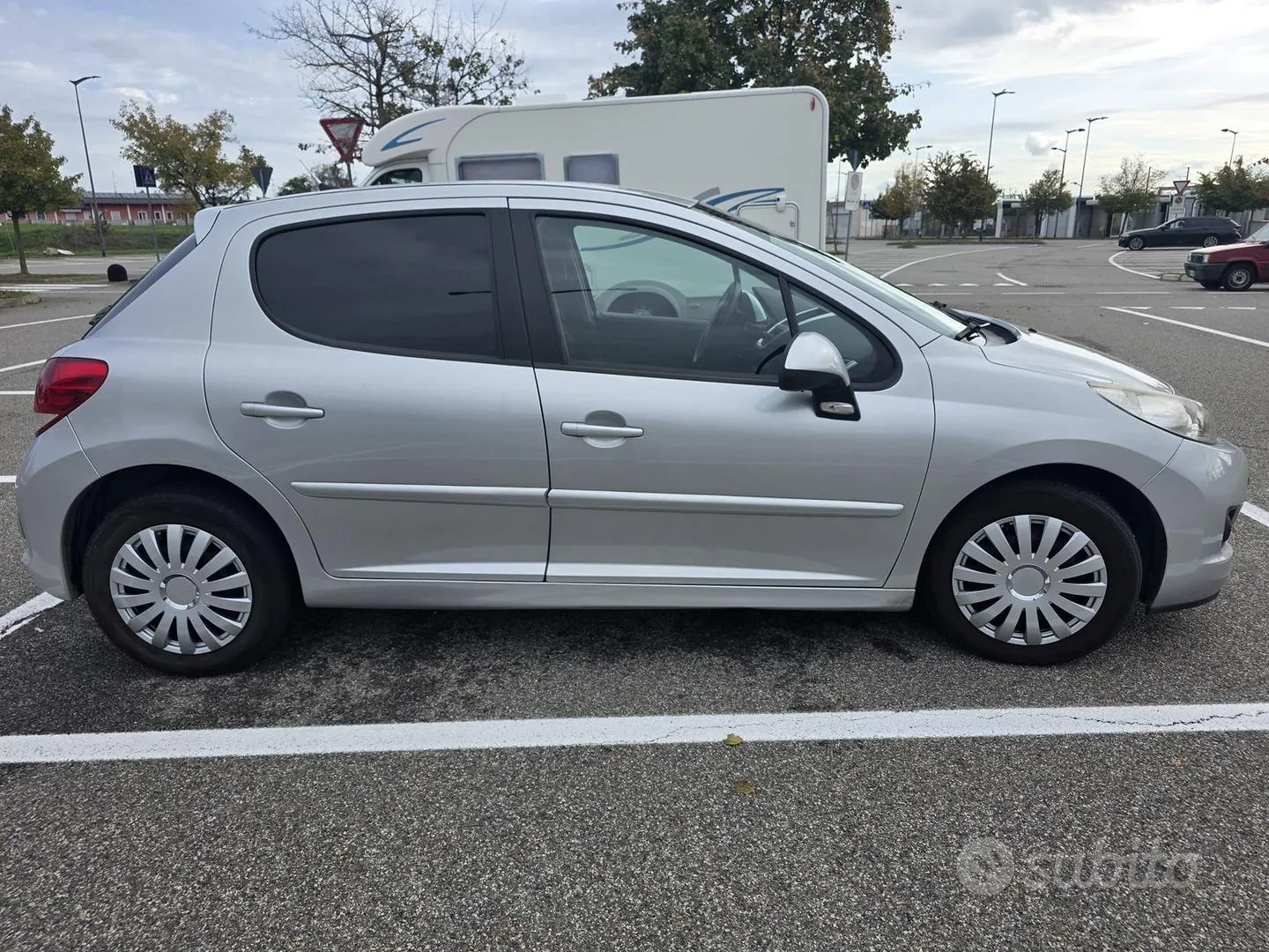 Peugeot 207 2010 photo 4