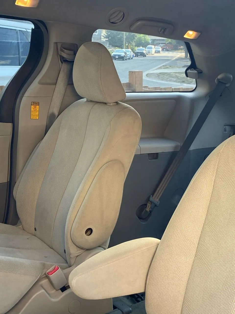 Toyota Sienna 2014 photo 3