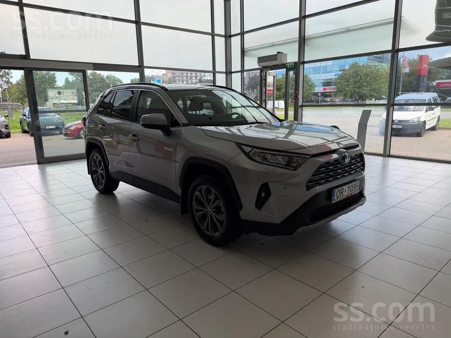 Toyota Rav4 2025 photo 5