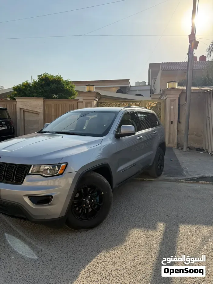 Jeep Grand Cherokee 2018 photo 4