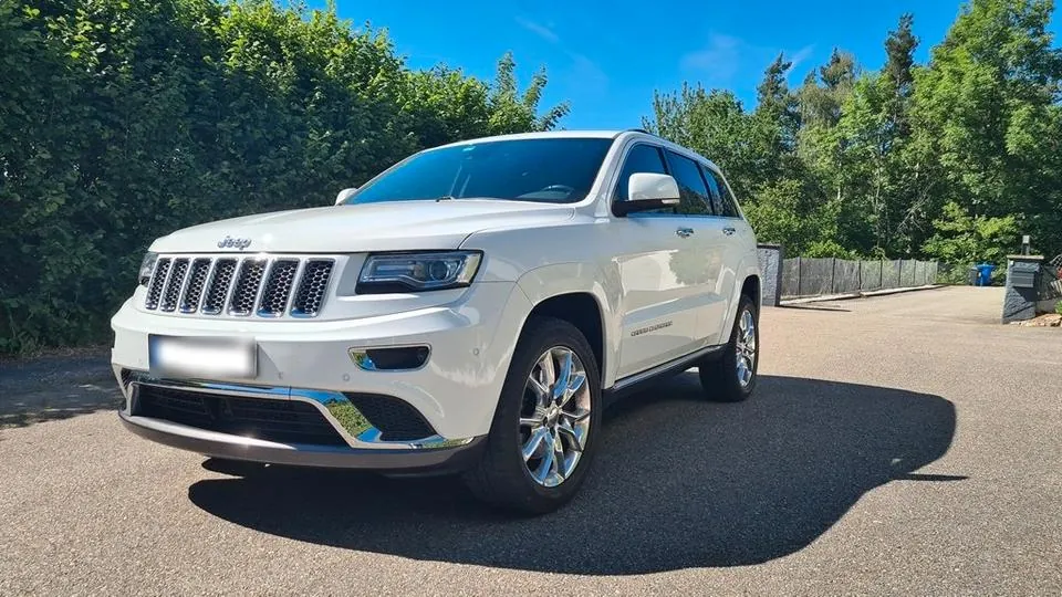 Jeep Grand Cherokee Summit