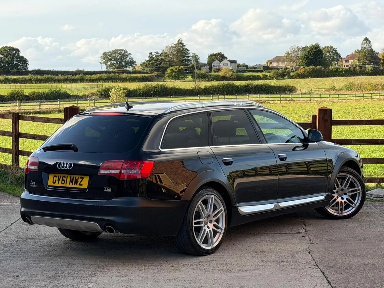 Audi A6 Allroad 2011 photo 4