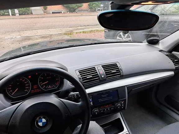 BMW 116I 2004 photo 3
