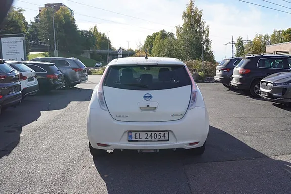 Nissan Leaf 2012 photo 5