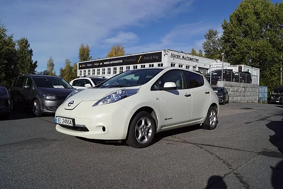 Nissan Leaf 2012 photo 3