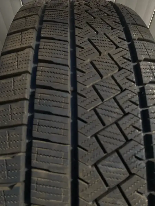 Cadillac Xt4 2024 photo 2