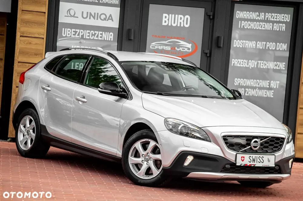 Volvo V40 Cross Country 2016 photo 3