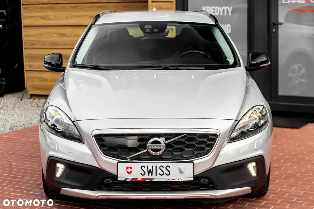 Volvo V40 Cross Country 2016 photo 4