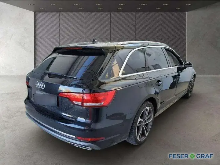 Audi A4 Avant 2018 photo 2