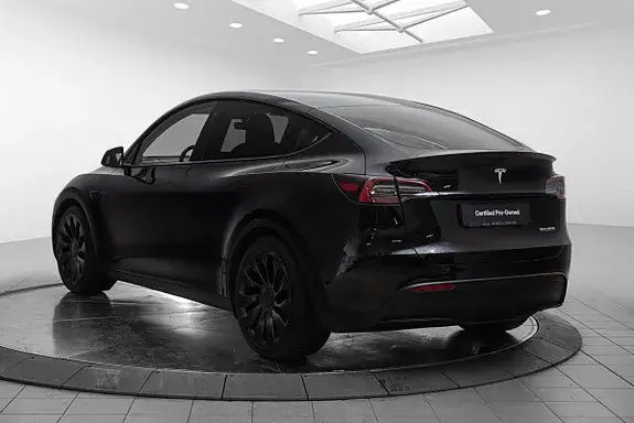 Tesla Model Y 2022 photo 3