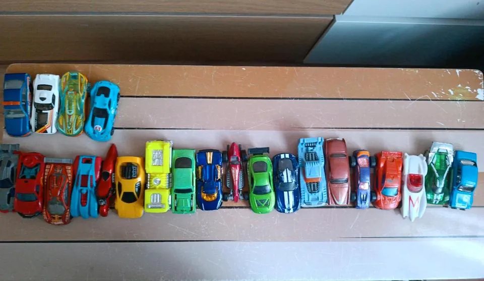 Hot Wheels Autos