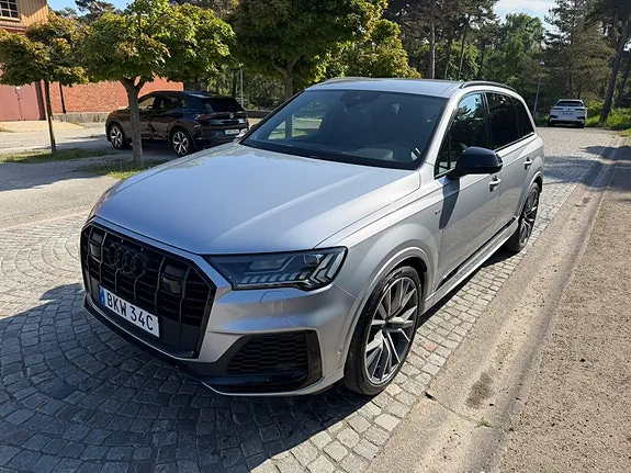 Audi Q7 2020 photo 5