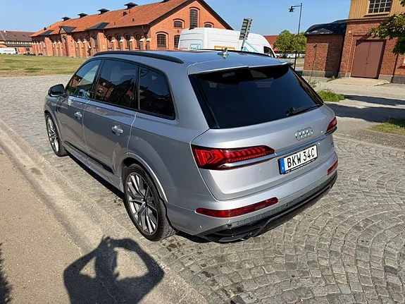 Audi Q7 2020 photo 4