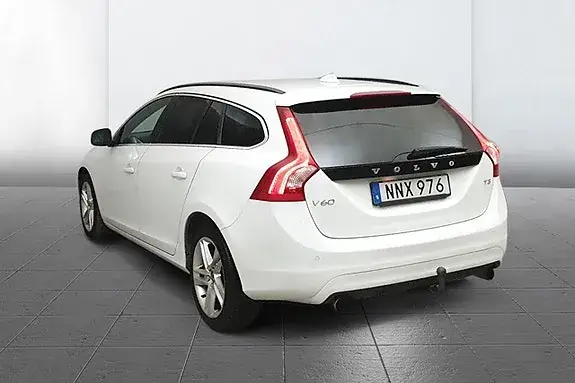 Volvo V60 2017 photo 5