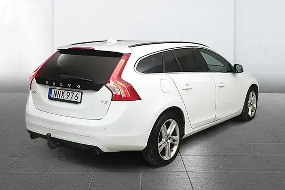 Volvo V60 2017 photo 4