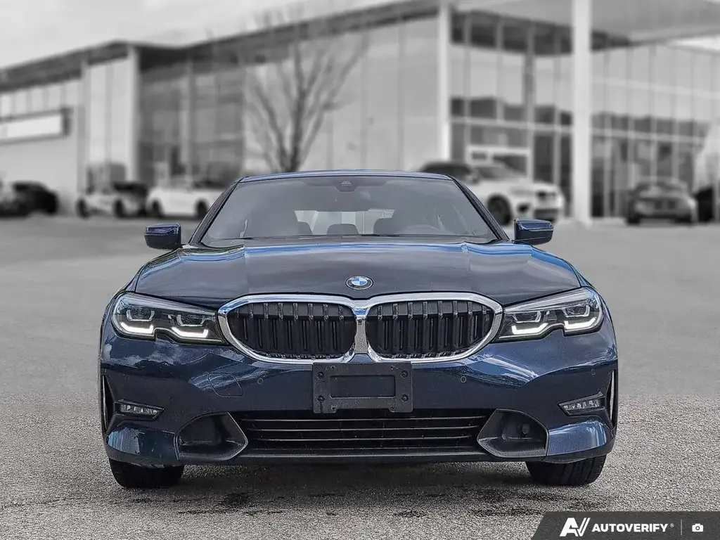 BMW 3 Series 2020 photo 2