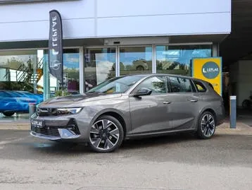 Opel Astra 2024 photo 2