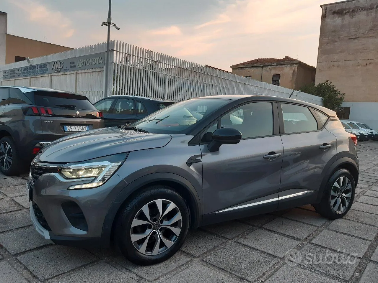 Renault Captur 2020 photo 2