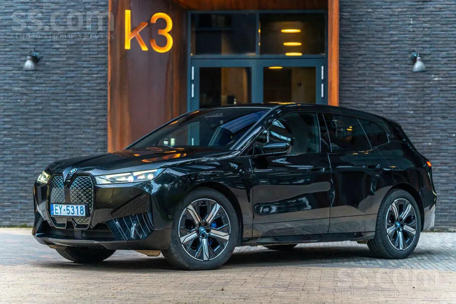 BMW Ix 2022 photo 3