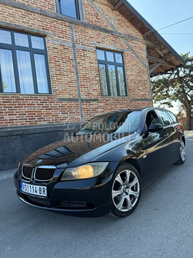 BMW 320