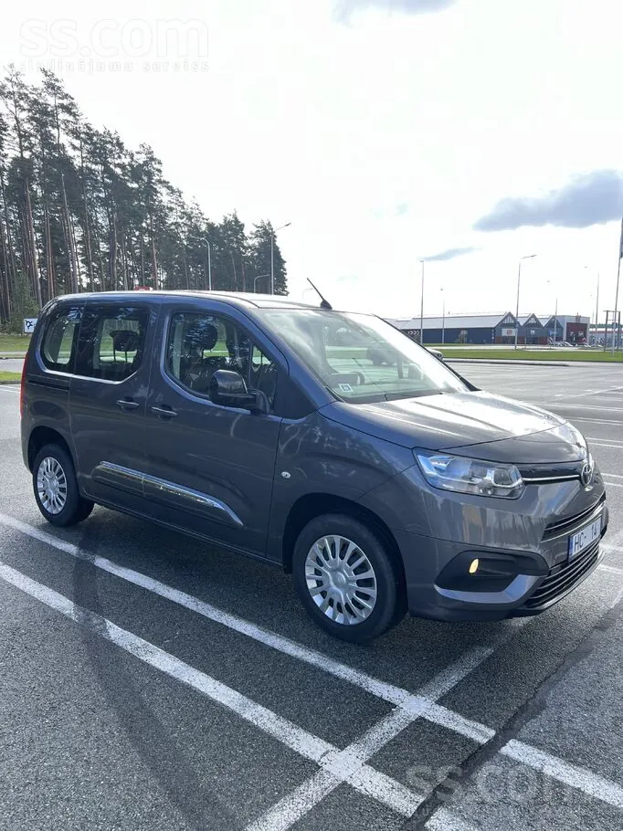 Toyota Proace 2022 photo 2