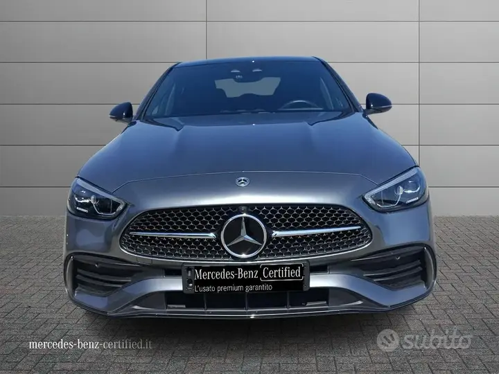 Mercedes-Benz C 300 2025 photo 3