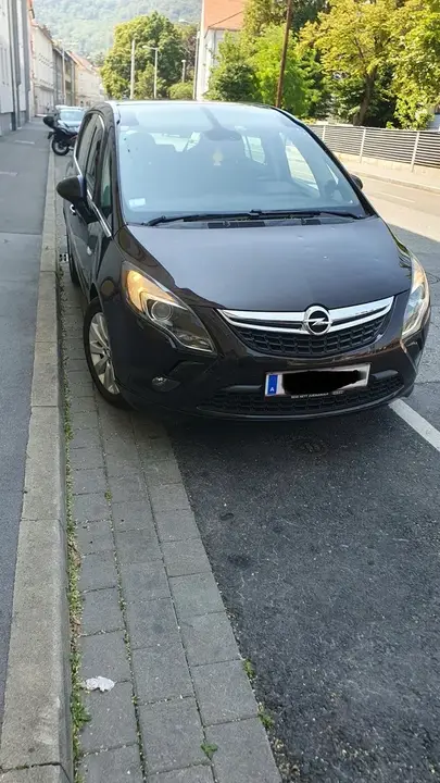 Opel Zafira Tourer