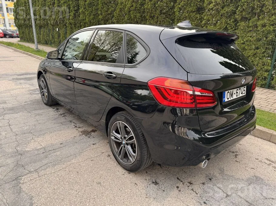 BMW 218 2019 photo 3