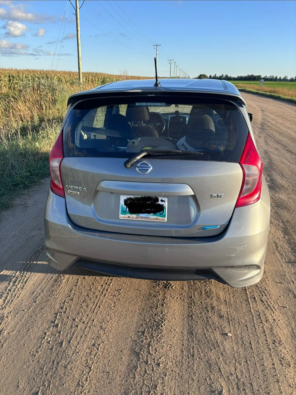 Nissan Versa 2015 photo 2
