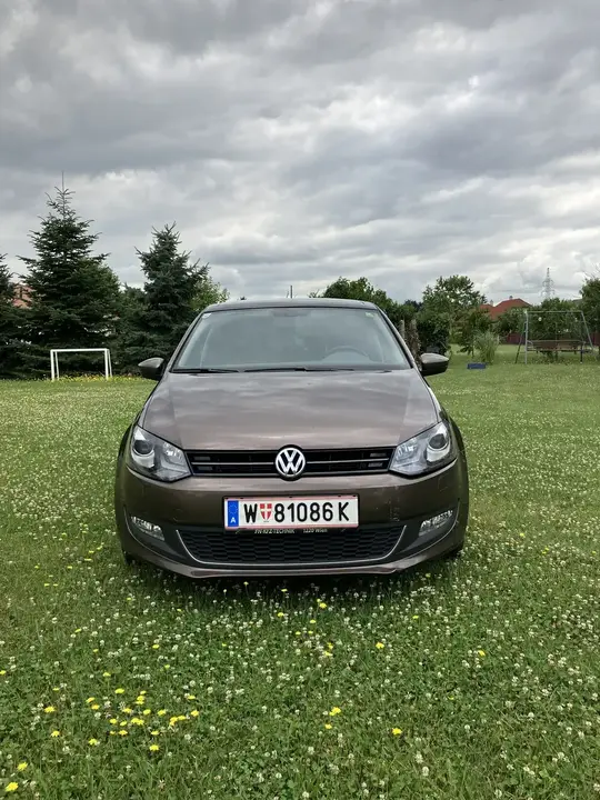 Volkswagen Polo 2013 photo 2
