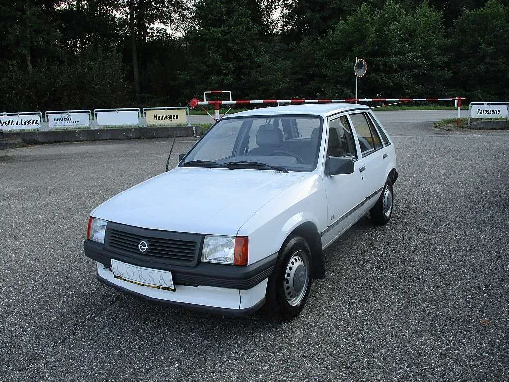Opel Corsa 1988 photo 3