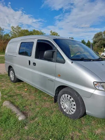Hyundai H200