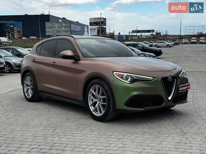 Alfa Romeo Stelvio 2018 photo 4