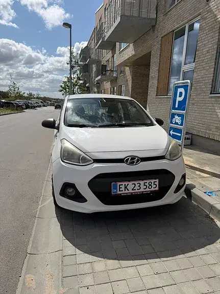 Hyundai I10 2015 photo 2