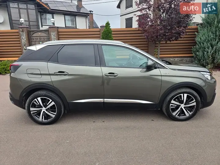 Peugeot 3008 2020 photo 4