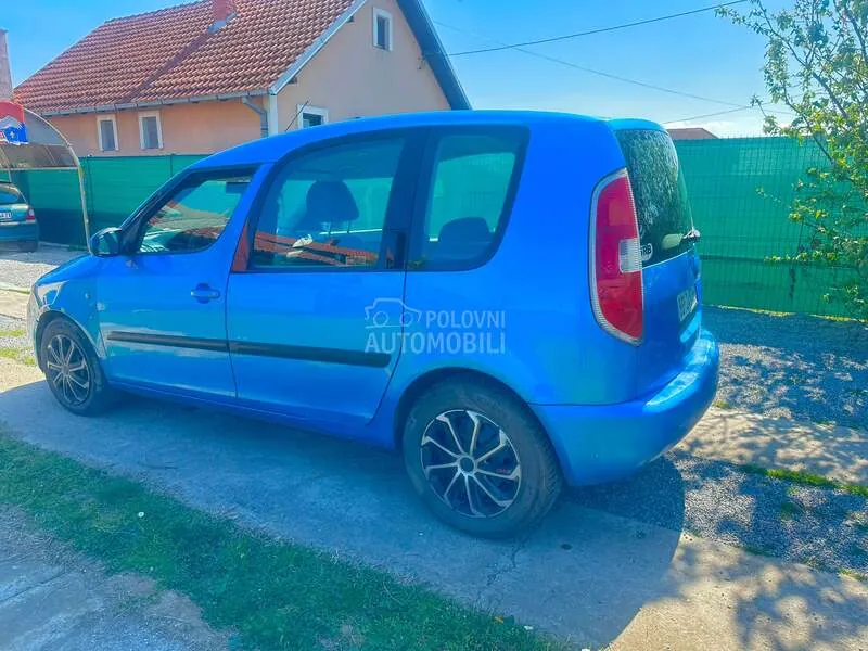 Skoda Roomster 2007 photo 5