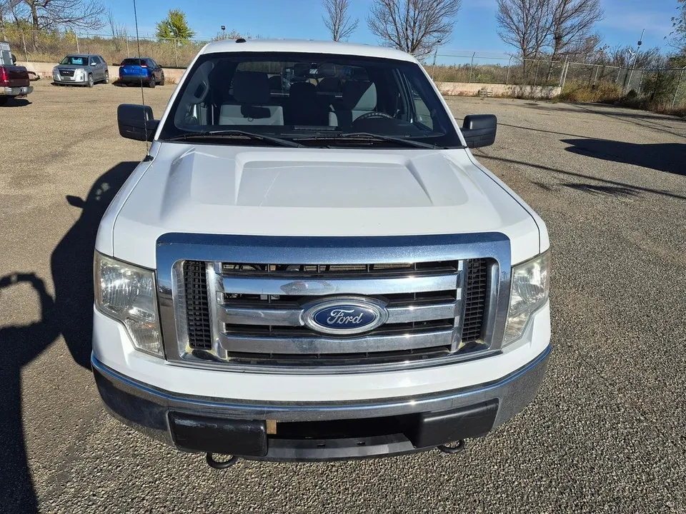 Ford F-150 2012 photo 2