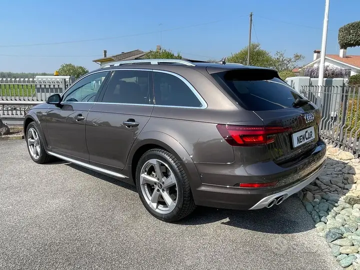 Audi A4 Allroad 2017 photo 3