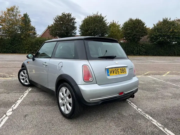 Mini Cooper 2005 photo 2