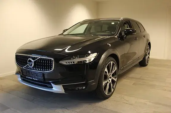 Volvo V90 Cross Country 2020 photo 2