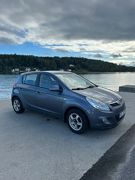 Hyundai I20