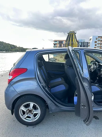 Hyundai I20 2010 photo 4