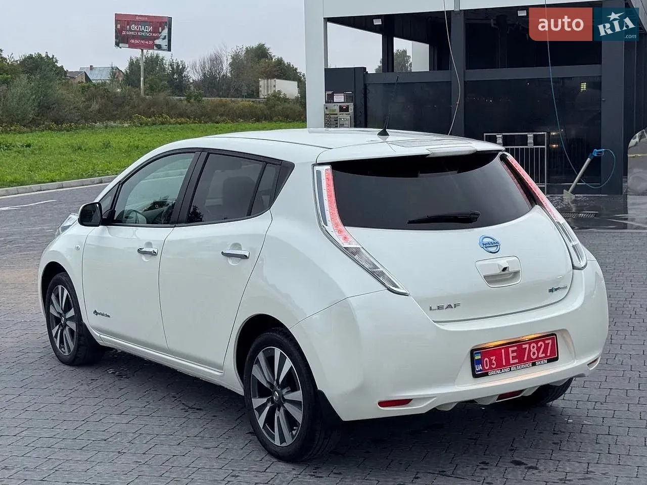 Nissan Leaf 2016 photo 4